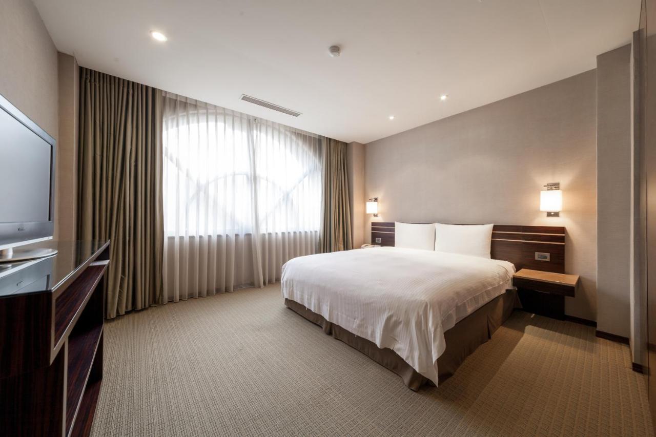 סינצ'ו סיטי Sol Hotel מראה חיצוני תמונה