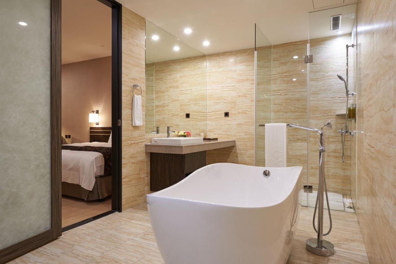 סינצ'ו סיטי Sol Hotel מראה חיצוני תמונה