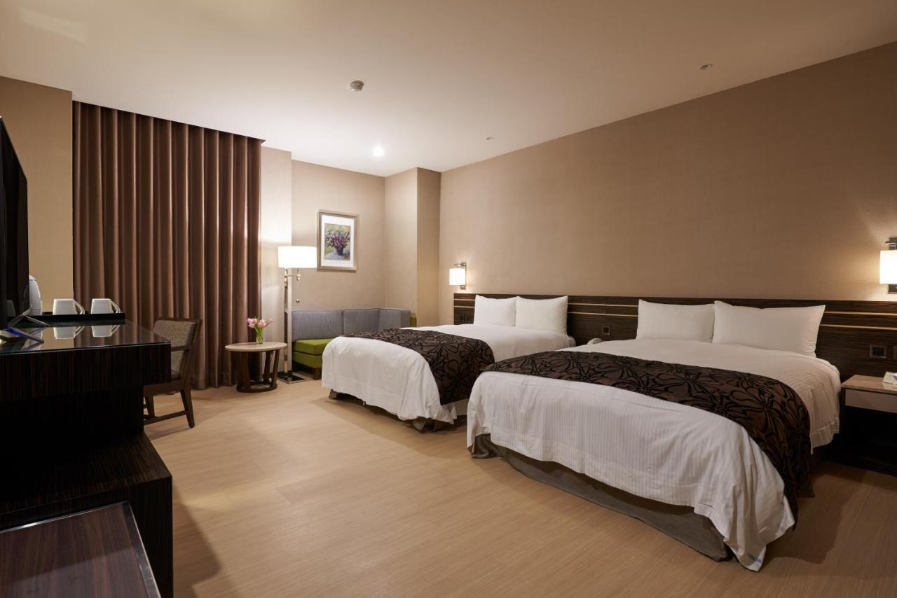 סינצ'ו סיטי Sol Hotel מראה חיצוני תמונה
