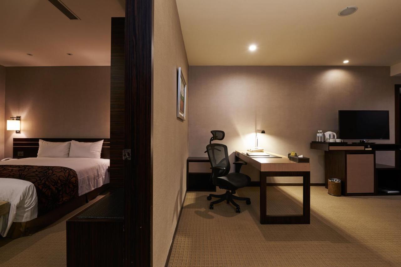 סינצ'ו סיטי Sol Hotel מראה חיצוני תמונה