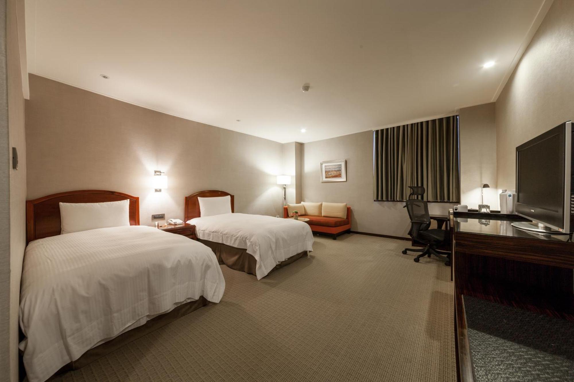 סינצ'ו סיטי Sol Hotel מראה חיצוני תמונה